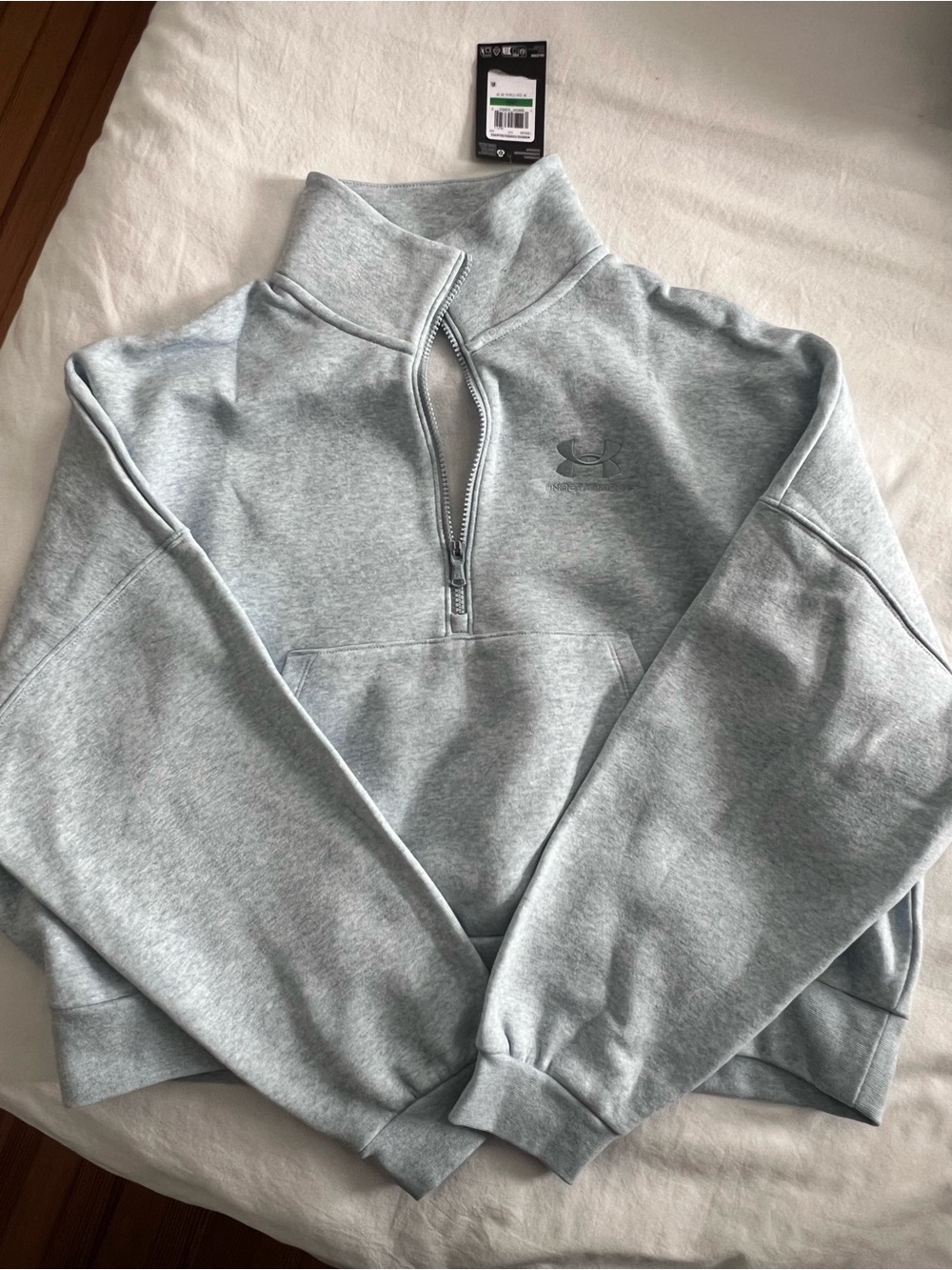 NWT Under Armour Sweatshirt